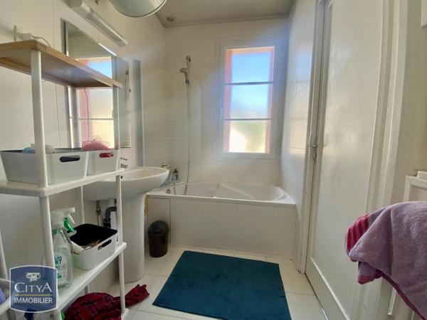 Maison à louer 6 pièces 146.41m² Chaville (92370)