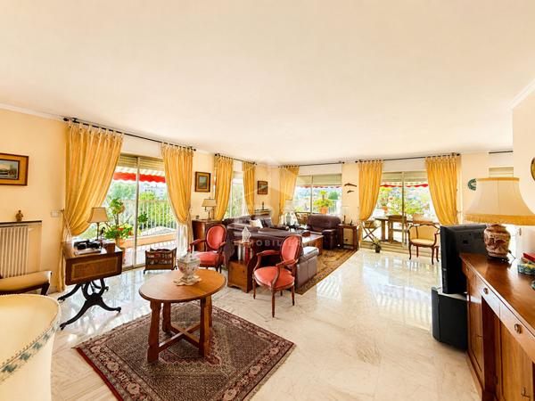 Nouveauté Unique Le Cannet Villa Toit  Le Cannet 5 pièce(s) 150 m2