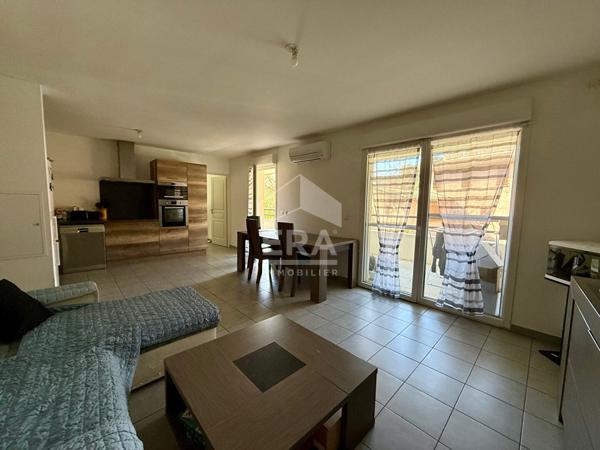 A VENDRE 13112  LA DESTROUSSE APPARTEMENT TYPE 4 DE 79M² DEUX TERRASSES DEUX PARKING