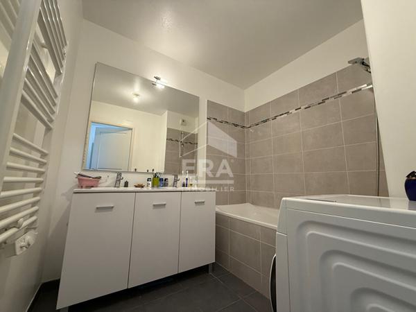 A VENDRE 13112  LA DESTROUSSE APPARTEMENT TYPE 4 DE 79M² DEUX TERRASSES DEUX PARKING