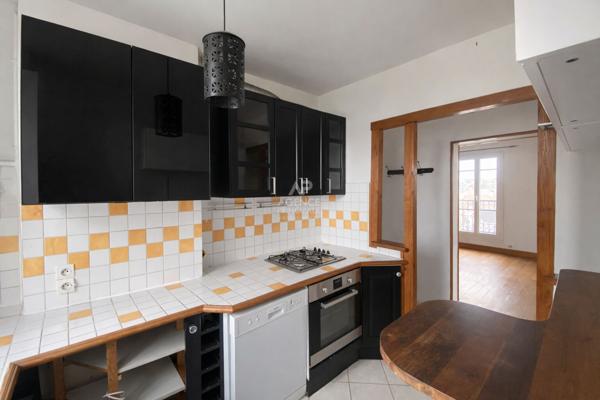 Appartement Nanterre 4 pièce(s) 75.64m² €425 000 ** - Référence 15213