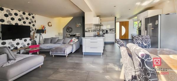 Belle maison familiale de 150 m² , 6 chambres au calme, à Plerguer