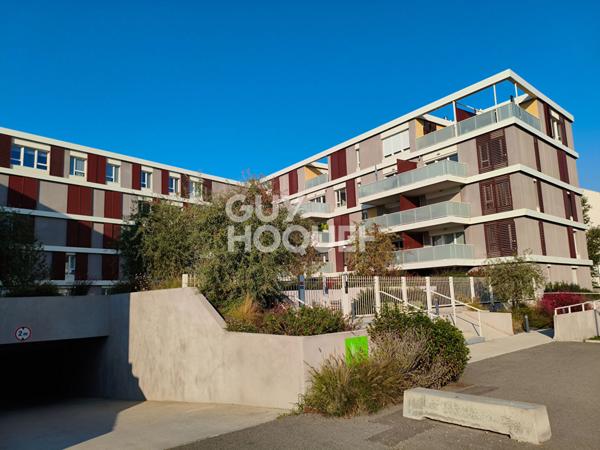 Appartement Monteux T4 de 85 m² + balcon 9 m² + 2 places de stationnement