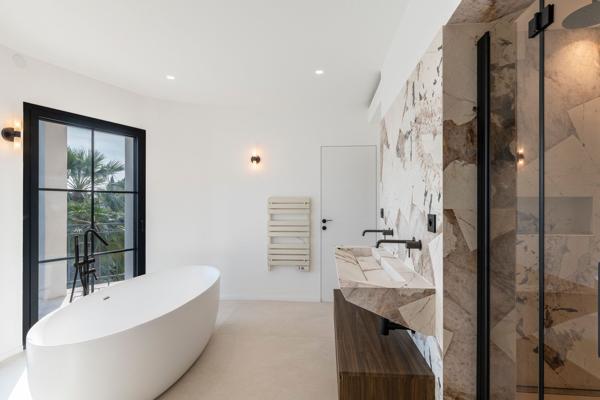 Vente Villa de luxe Roquebrune-Cap-Martin 5 Pièces 238.49 m²