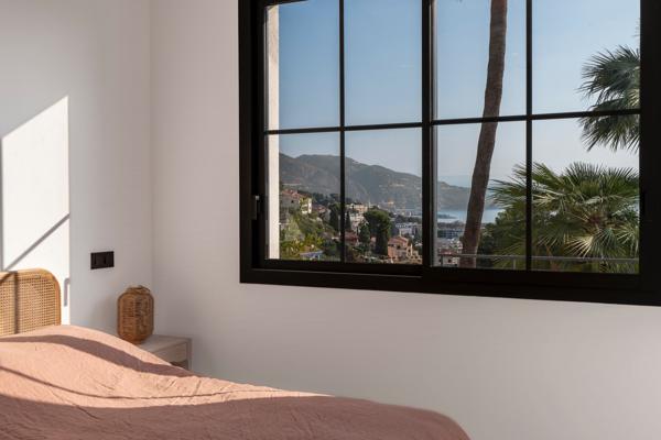 Vente Villa de luxe Roquebrune-Cap-Martin 5 Pièces 238.49 m²
