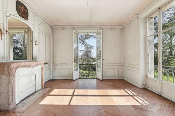 Vente Maison de luxe Rueil-Malmaison 12 Pièces 502 m²