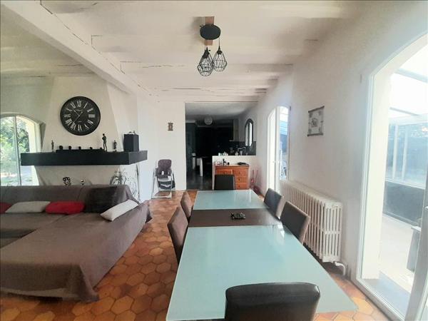 Maison à vendre |  Dompierre-sur-Mer |  8 pièces | 184 m²