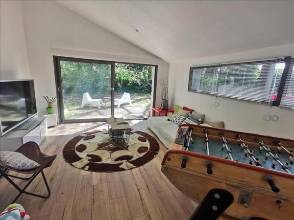 Maison à vendre |  Dompierre-sur-Mer |  8 pièces | 184 m²