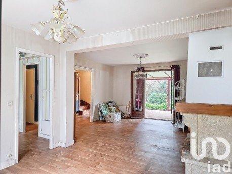 Maison traditionnelle 4 pièces de 85 m² à Ploubazlanec (22620)