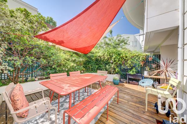 Appartement à vendre 5 pièces 121 m² Suresnes