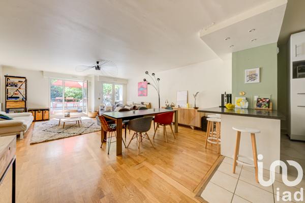 Appartement à vendre 5 pièces 121 m² Suresnes