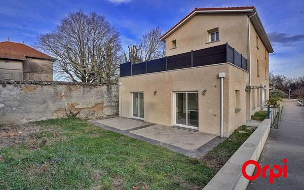 Appartement à vendre    3 pièces •  Villefontaine