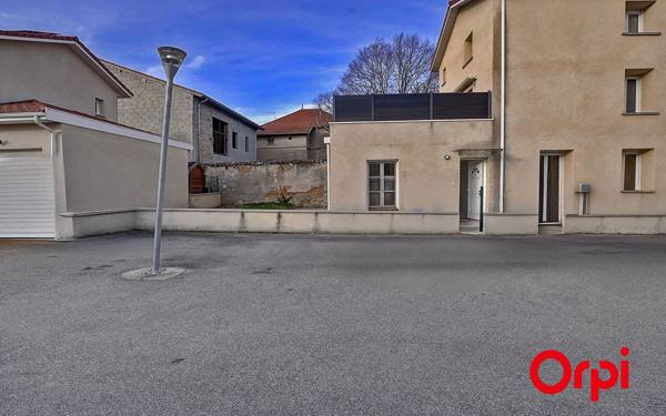 Appartement à vendre    3 pièces •  Villefontaine