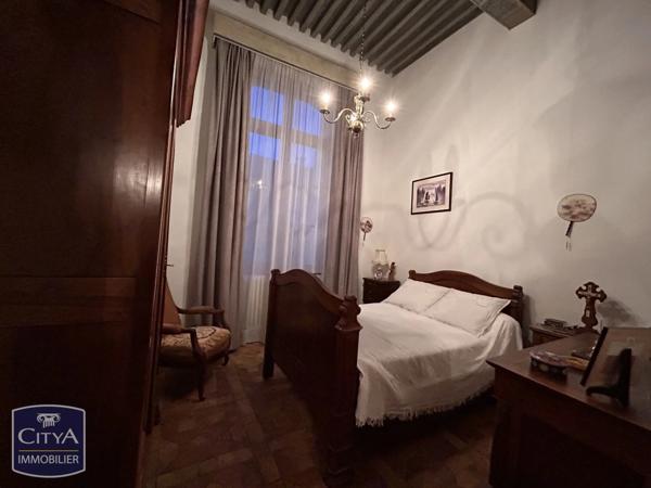 Immeuble à vendre 602m²