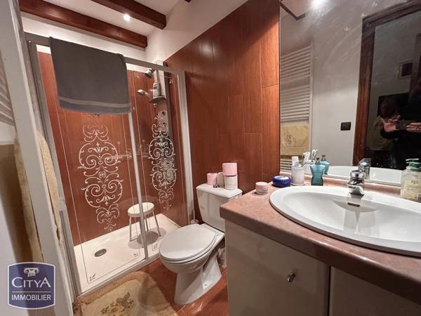 Immeuble à vendre 602m²