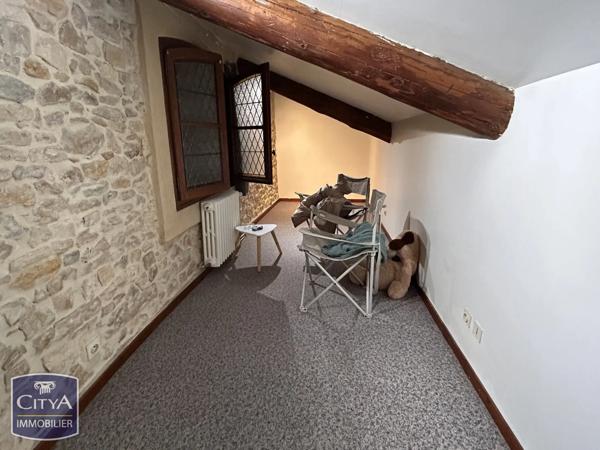 Immeuble à vendre 602m²