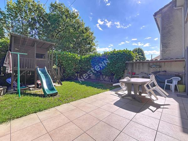 LIVRON - MAISON DE 111 M² AVEC 4 CHAMBRES SUR 219 M² DE TERRAIN