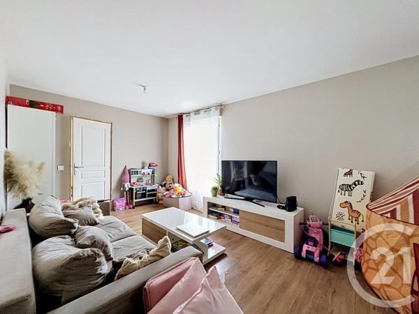 Maison à vendre  5 pièces - 97,84 m 2   CLEREY  - 10