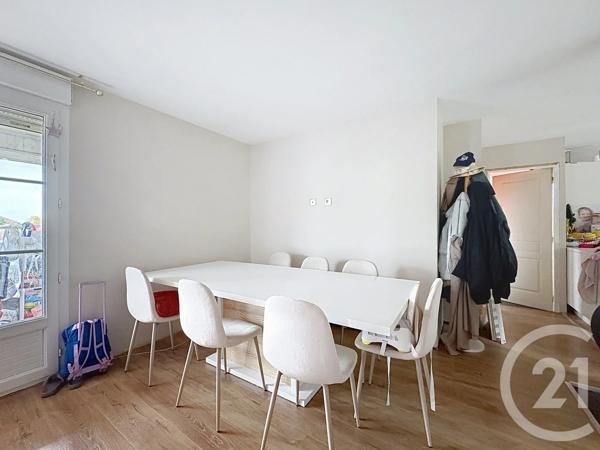 Maison à vendre  5 pièces - 97,84 m 2   CLEREY  - 10