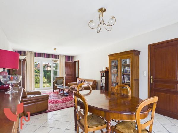 Maison 4 pièces, jardin, garage et parking