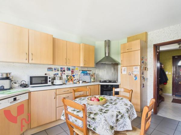 Maison 4 pièces, jardin, garage et parking