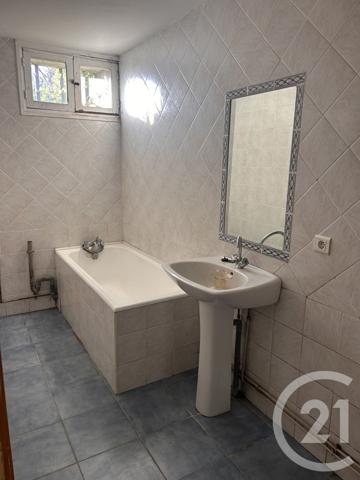 Maison à vendre  4 pièces - 165 m2 BAZORDAN - 65