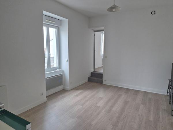 A VENDRE Appartement Nantes Zola T2 une chambre proche commerces