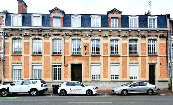 Immeuble à vendre 715m² Douai (59500)