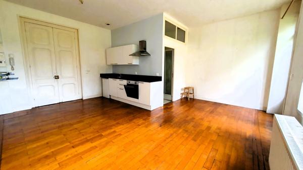 Immeuble à vendre 715m² Douai (59500)