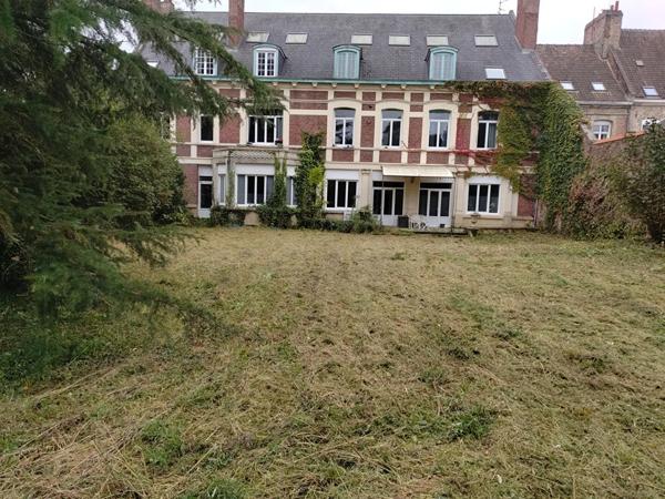 Immeuble à vendre 715m² Douai (59500)