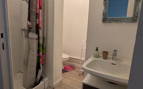 Maison à vendre    2 pièces • 23,50 m2 Saint-Clément-de-Vers