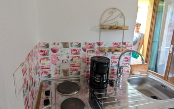 Maison à vendre    2 pièces • 23,50 m2 Saint-Clément-de-Vers