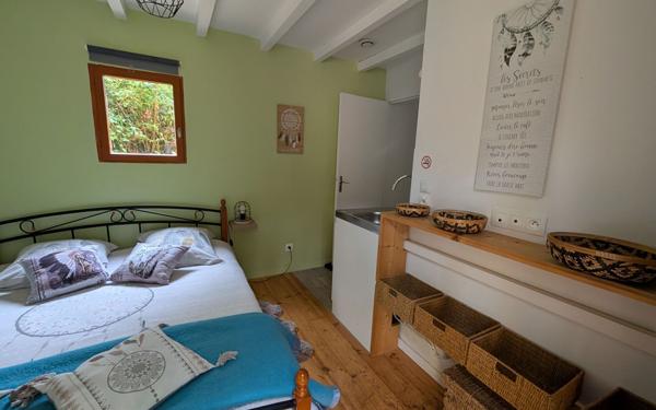 Maison à vendre    2 pièces • 23,50 m2 Saint-Clément-de-Vers