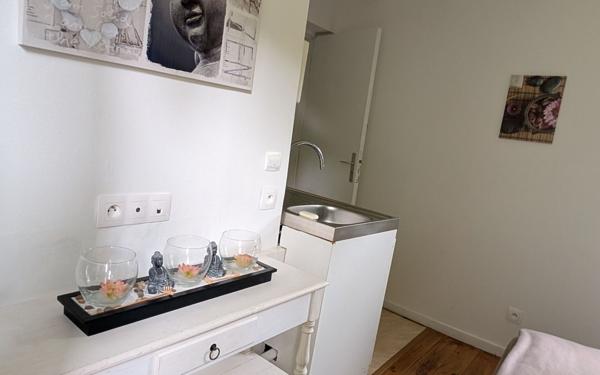 Maison à vendre    2 pièces • 23,50 m2 Saint-Clément-de-Vers