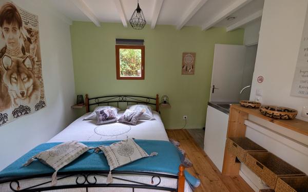 Maison à vendre    2 pièces • 23,50 m2 Saint-Clément-de-Vers