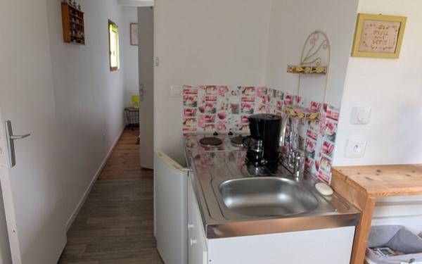 Maison à vendre    2 pièces • 23,50 m2 Saint-Clément-de-Vers