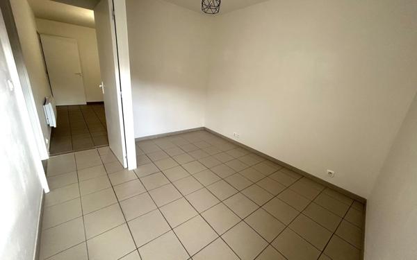 Appartement à louer    3 pièces • 69,89 m2 Soustons