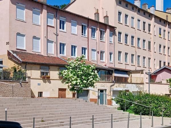 À vendre - T1/2, 2 pièces situé à Caluire-et-Cuire (69300)