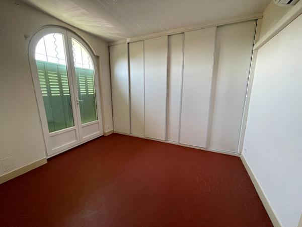 A LOUER - SECTEUR HOPITAL - MAISON INDIVIDUELLE 3 PIECES