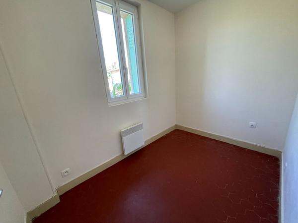 A LOUER - SECTEUR HOPITAL - MAISON INDIVIDUELLE 3 PIECES