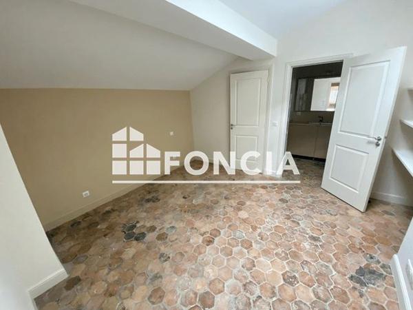 Location Appartement 2 pièces 60.25 m² - 12 BIS RUE DU ROI RENE Avignon 84000