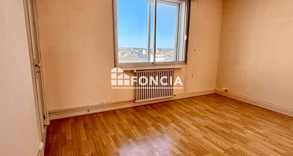 À vendre Appartement 3 pièces 76.65 m² - Niort 79000