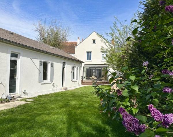 Maison à vendre |  Orléans |  7 pièces | 210 m²