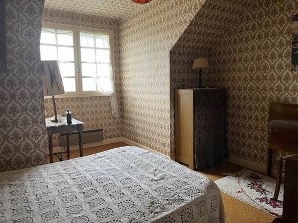 Maison à vendre |  Firmi |  8 pièces | 180 m²