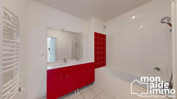 Appartement T3 avec jardin privatif et 2 parkings - PESSAC Alouette