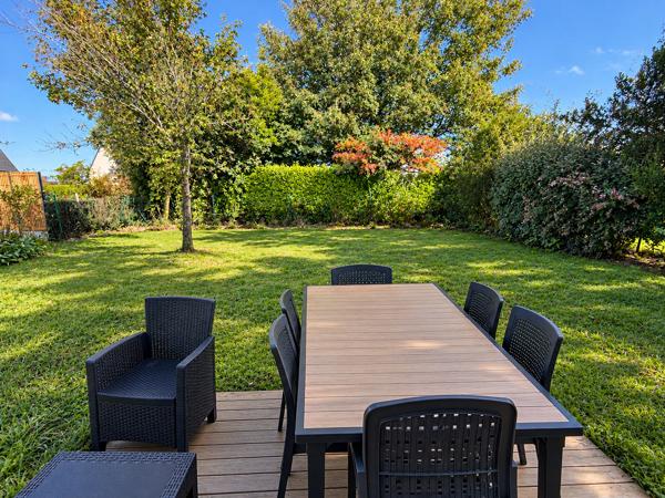 Exclusivité Agence, Quimper (10 mn) , Coquette Contemporaine de 2013 , 4 chambres Avec Garage & Jardin