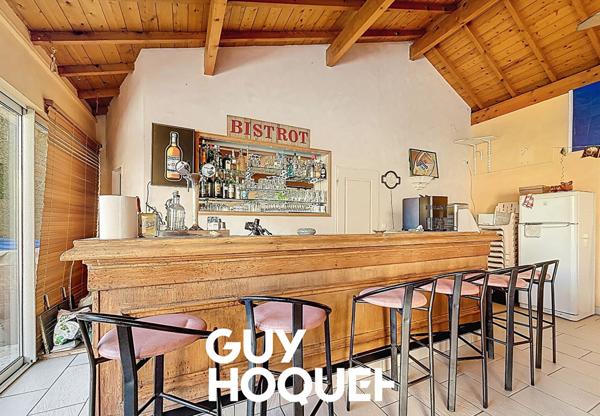 Villa d'Architecte 4 Chambres + Investissement locatif et terrain de 2238 m² environ - 71000 SANCE