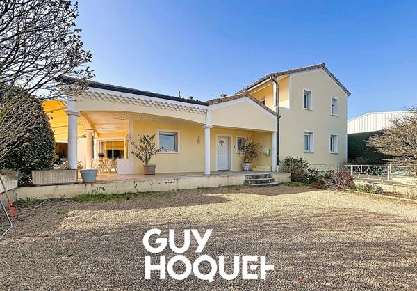 Villa d'Architecte 4 Chambres + Investissement locatif et terrain de 2238 m² environ - 71000 SANCE