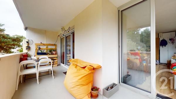 Appartement F2 à vendre  2 pièces - 28 m 2   BIARRITZ  - 64