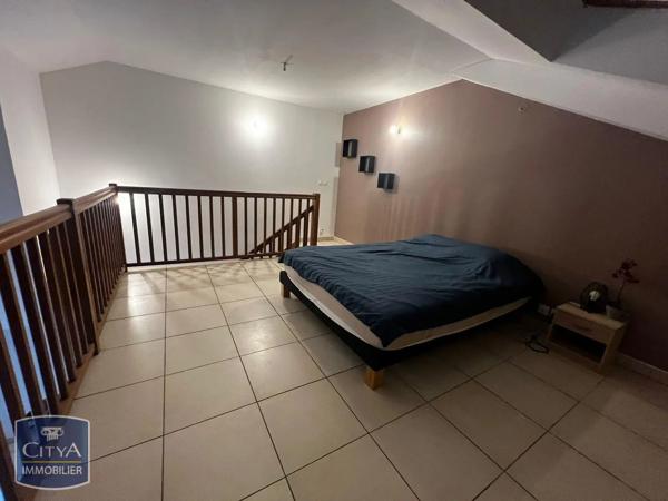 Appartement à louer 3 pièces 42.2m² La Possession (97419)